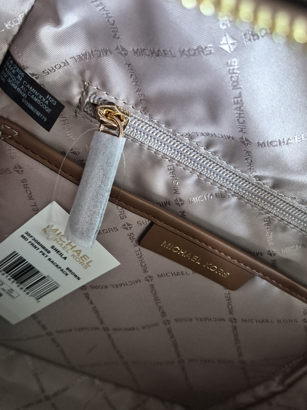 Michael Kors Brown Tan Signature Crossbody with Gold Hardware Accent - Picture 4 of 7